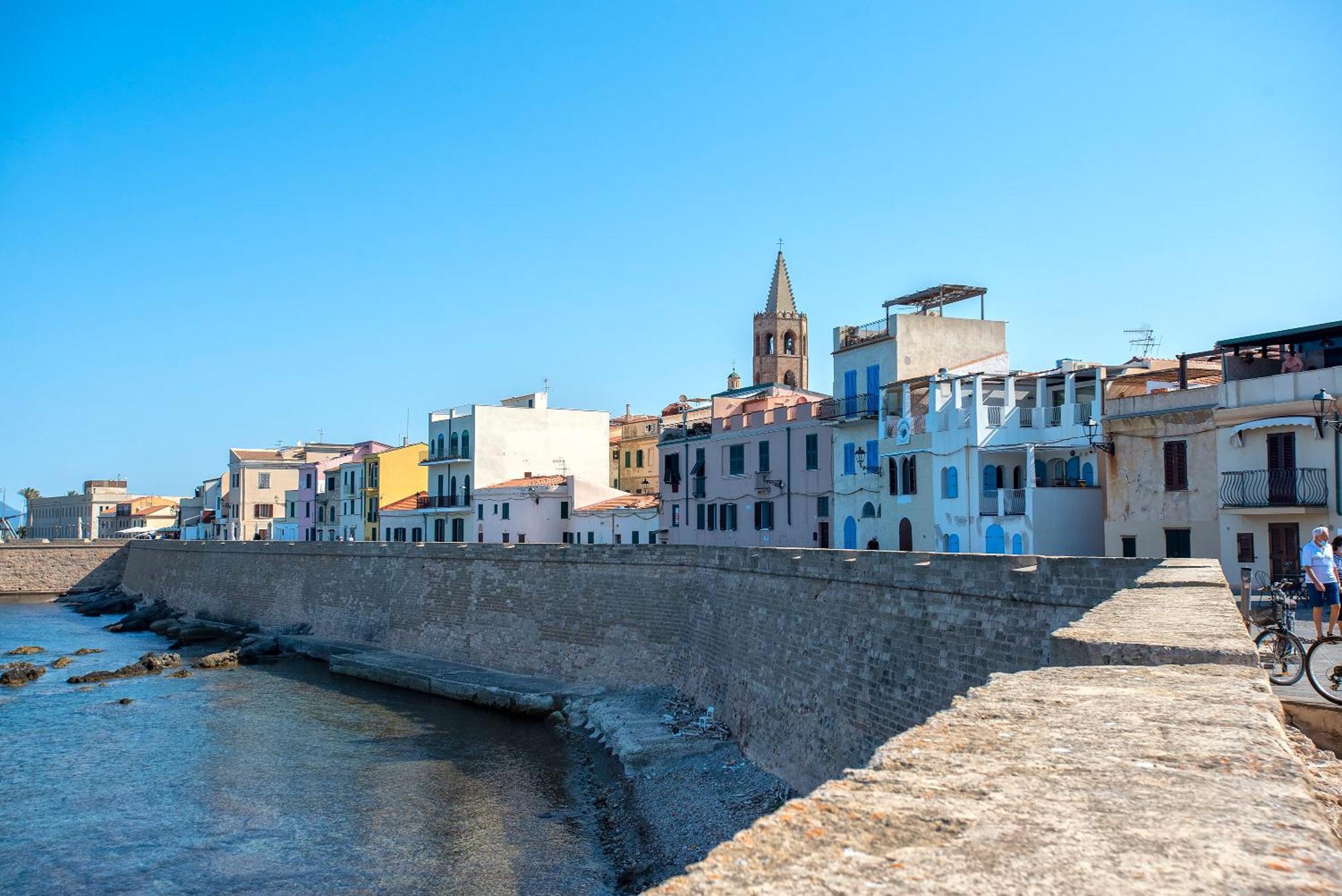 Carlo Alberto Apartment, Alghero Old Town, Near The Beach Ngoại thất bức ảnh